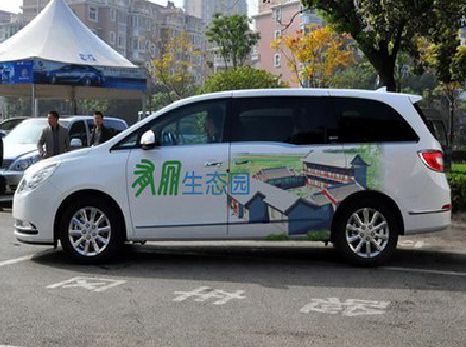 黎平户外车贴喷绘如何保持效果?